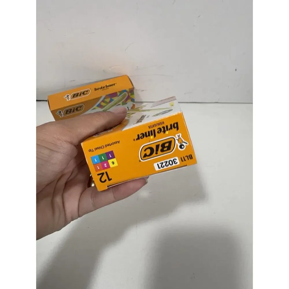 BIC Brite Liner Highlighters, Chisel Tip, 12 Each‎ Pack of Highlighters Lot Of 2